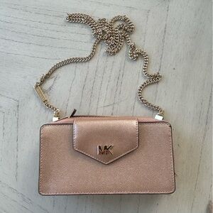 Michael Michael Kors Medium Convertible Crossbody‎ Clutch